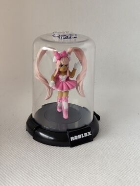 3/$30💜ROBLOX Series 1 Domez Royale High Dear Dollie